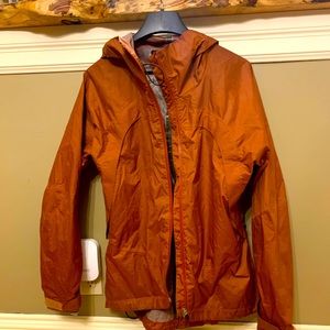 NAU jacket well worn tho in great condition w/wear/tear on sleeves. Best price!